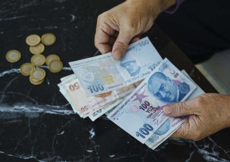<p>Konuyla ilgili açıklamalarda bulunan Yeminli Mali Müşavir Ahmet Kurtuluş şu ifadeleri kullandı:</p>
<p> </p>