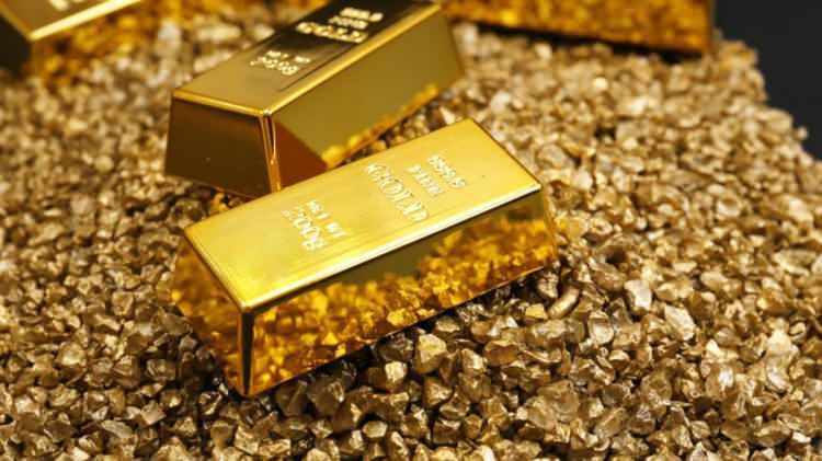 <p>Dünya Altın Konseyi verilerine göre; TCMB’nin 2022’de 542 ton olan toplam rezervi son alımlarla birlikte 670 tona ulaştı. Altın rezervinin değeri 44 milyar 312 milyon dolar olarak hesaplandı.</p>