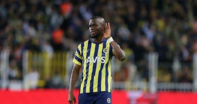 <p>* Enner Valencia / Ekvador<br />
<br />
* Fenerbahçe<br />
<br />
* 33 yaşında</p>