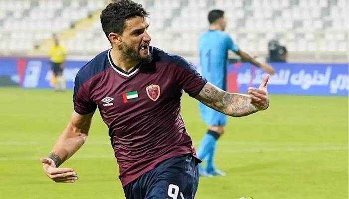 <p>* Joao Pedro / Brezilya<br />
<br />
* Al Wahda<br />
<br />
* 30 yaşında</p>