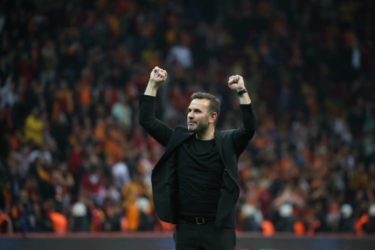 <p>Ligin kalan bölümünde Karagümrük ile berabere kalan ve Beşiktaş'a mağlup olan Galatasaray, Adane Demirspor, Kayserispor, Alanyaspor, Başakşehir, İstanbulspor, Sivasspor, Ankaragücü'nü yenerek 82 puanla 23. şampiyonluğuna ulaştı.</p>