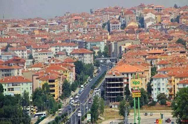 <p><strong>Lüleburgaz, Kırklareli</strong></p>

<p>Nüfus: 149.184 kişi</p>
