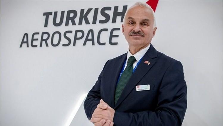 <p>"Uçaklarımızı özgün bir şekilde ve en kısa zamanda tasarlayıp teslim edeceğiz. Bu anlaşma bize burada bazı imkanları açacak. Biz savunma şirketiyiz. KAAN başta olmak üzere Hürjet, Hürkuş, Anka-3, Anka-2, Aksungur ve Anka, Gökbey, Atak helikopterimiz ve uydumuzla birlikte biz aslında bir hava savunma şirketiyiz. Ancak bu imza çok değerli. Çünkü şimdi sivile ayak basmış olduk."</p>
<p> </p>