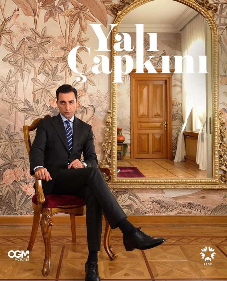 <p><span style="color:#800000"><strong>"İNANILMAZ YETENEKLİ VE BİR ARADA OLMAKTAN NEŞEYLE DOLDUĞUM OYUNCU ARKADAŞLARIM"</strong></span></p>
<p> </p>