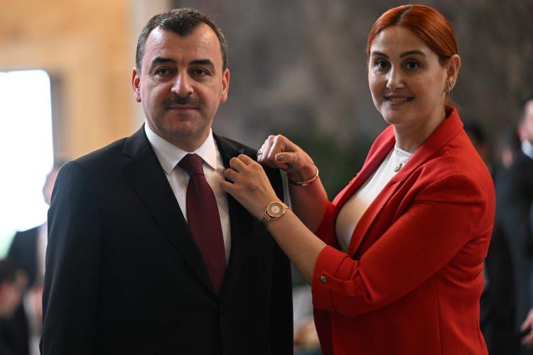 <p>AK Parti Zonguldak Milletvekili Ahmet Çolakoğlu, kaydını yaptırdı.</p>
