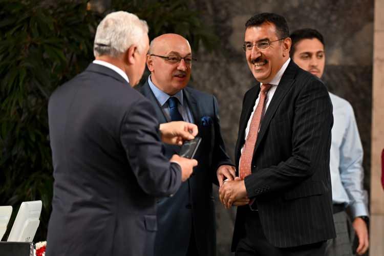 <p>AK Parti Malatya Milletvekili Bülent Tüfenkci, kaydını yaptırdı.</p>