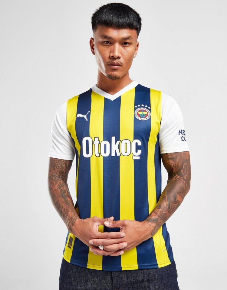 <p>Fenerbahçe'nin 2023-24 Sezonu'nda giyeceği muhtemel iç saha forması</p>
