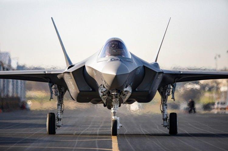 <p>GAO raporu yayınlanmadan önce ABD Savunma Bakanlığı’nın F-35 Program Ofisi yaptığı ayrı bir açıklamada, F-35 motorlarının başlangıçta tasarlandığından daha sıcak ısıda çalıştıkları için Blok 4 yükseltmeleri de dahil olmak üzere operasyonel ömürlerinin %20’ye kadar azalacağının tahmin edildiğini söyledi.</p>
