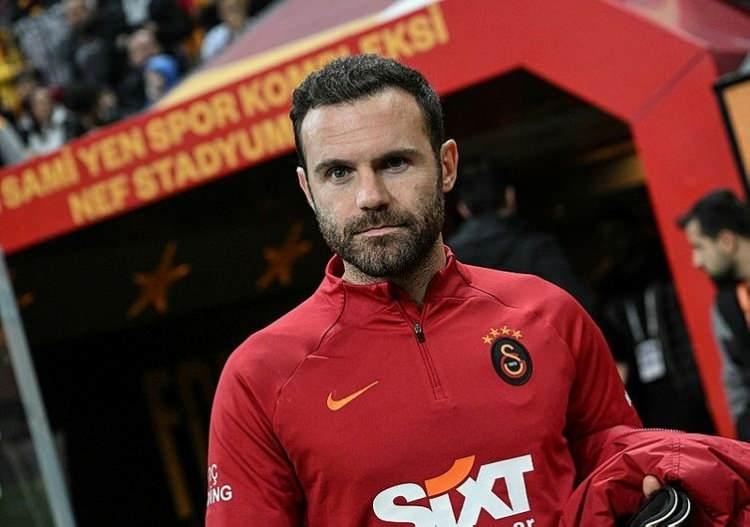 <p>JUAN MATA (Galatasaray'daki en kariyerli oyuncu: Dünya Kupası, Avrupa Şampiyonu, Şampiyonlar Ligi, İngiltere Lig Kupası, İngiltere Kupası var ancak Premier Lig kupası bulunmuyor.)</p>