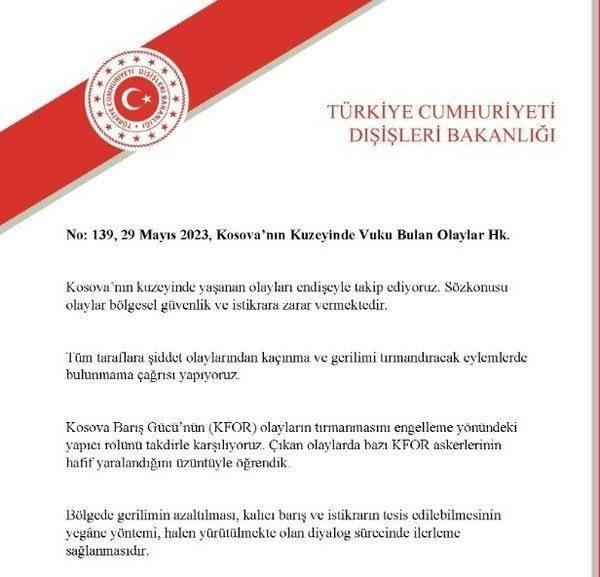 <p>Dışişleri Bakanlığı, Kosova'nın kuzeyinde yaşanan olayların tüm taraflarına şiddet olaylarından kaçınma ve gerilimi tırmandıracak eylemlerde bulunmama çağrısı yaptı.</p>
<p> </p>