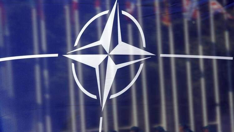 <p>NATO, yaşanan olaylar nedeniyle acil &ccedil;ağrıda bulunmuş ve saldırıları kınamıştı.</p>
