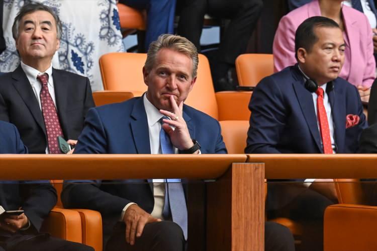 <p>ABD'nin Ankara Büyükelçisi Jeffry L. Flake, TBMM’de yapılan 28. Dönem Milletvekili Andiçme Törenini locadan takip etti.</p>
