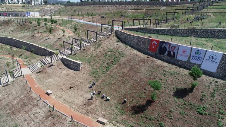 <p>Adıyaman Millet Bahçesi</p>
