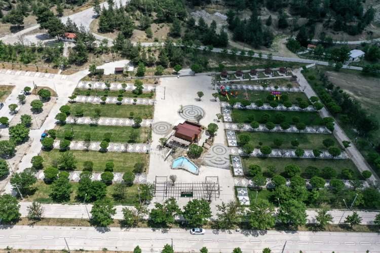 <p>Bursa Harmancık Millet Bahçesi</p>