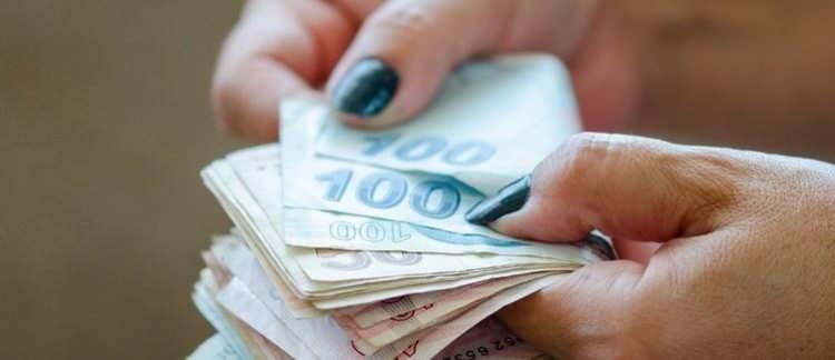 <p>Peki memur maaşı ve emekli aylığı zammı ne zaman netleşecek ve ne zaman maaşlar hesaba yatırılacak? İşte temmuz zammına ilişkin ayrıntılar...</p>