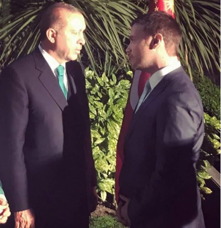 <p><span style="color:#800000"><strong> Bu çok önemli başka bir detay, böyle bir etki var dünyada... Söylemek istedim."</strong></span></p>