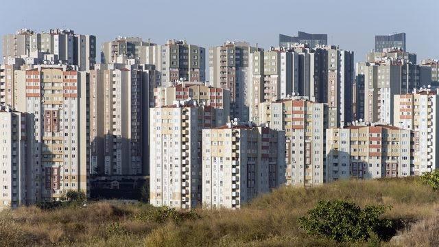<p>Mayıs 2023 verilerine göre, Türkiye’de son bir yılda kiralık konutlarda en fazla değer artışı görülen ilk üç il depremden etkilenen Hatay, Malatya ve Kahramanmaraş oldu. </p>