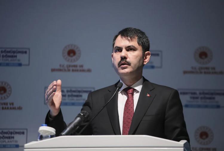 <p>- Çevre Komisyonu Başkanı AK Parti İstanbul Milletvekili Murat Kurum,</p>