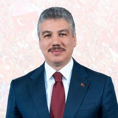 <p>- Adalet Komisyonu Başkanı AK Parti İstanbul Milletvekili Cüneyt Yüksel seçildi.</p>