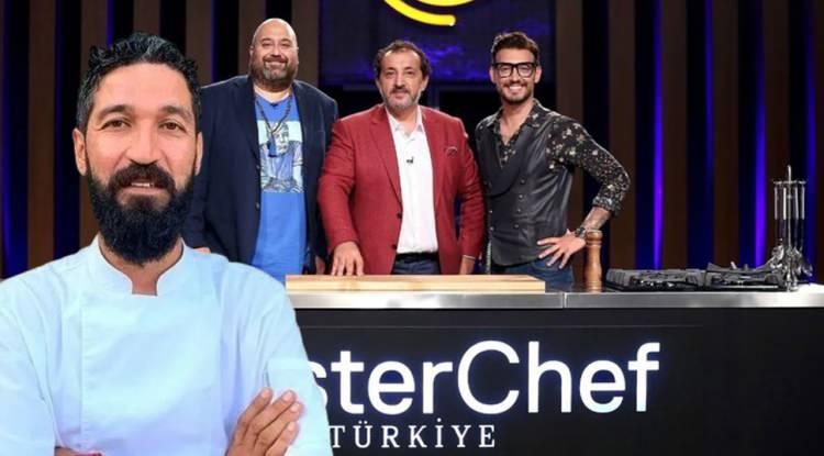 <p><span style="color:#FF0000"><em><strong>Son dönemlerin en sevilen yarışma programlarından biri haline gelen MasterChef Türkiye'nin yeni sezonunda jüri üyelerinde değişiklik yaşandı. Somer Sivrioğlu'nun ayrılmasının ardından jüri koltuğuna oturan yeni isim ünlü şef Yılmaz Öztürk oldu. Peki MasterChef yeni jürisi Yılmaz Öztürk kimdir, kaç yaşında, aslen nereli? İşte detaylar...</strong></em></span></p>
