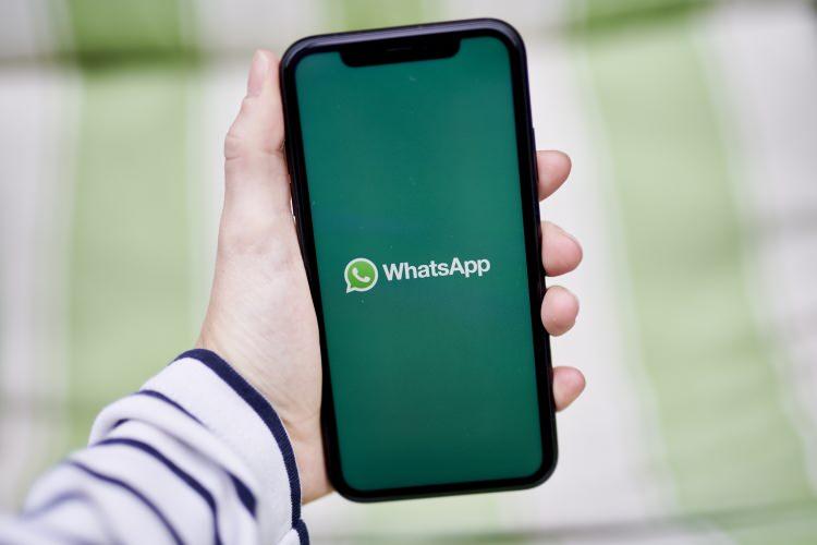 <p>Ortaya atılan iddia WhatsApp uygulamasının kullanıcıları dinleyip dinlemediğinin merak edilmesine neden oldu.</p>
