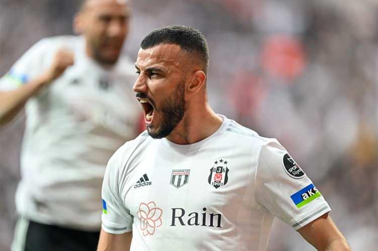 <p>Marsilya ve Nottingham Forest, Romain Saiss'i kadrosuna katmak istiyor.<br />
<br />
Beşiktaş'ın bonservis beklentisi 4 milyon Euro.<br />
<br />
 (TÜRKİYE)</p>
