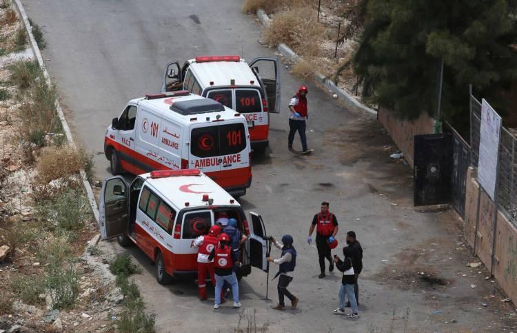 <p>Baskının seyri, Filistinli iki kişiyi yakalama “operasyonundan”, İsrailli askerleri kurtarma operasyonuna dönüştü.</p>
<p>Cenin saldırısı bu nedenle iki açıdan dikkati çekti.</p>