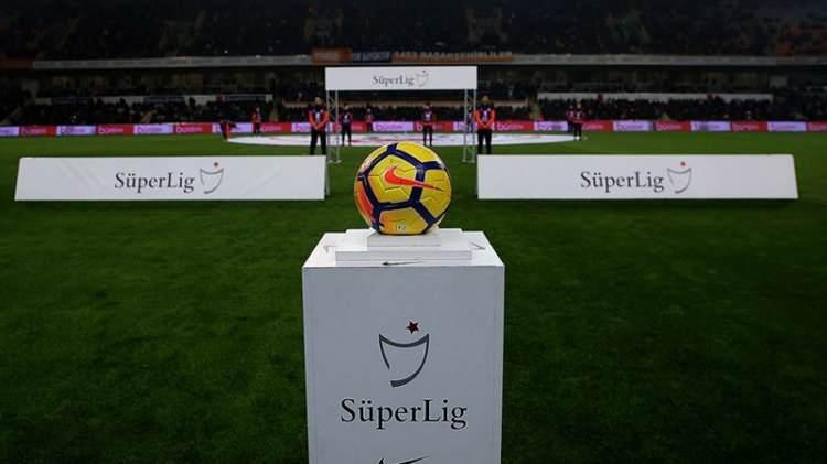 <p>Geride kalan sezon Süper Lig'de forma giyen yabancı oyuncuların ülkelerine göre sayısı şöyle:</p>