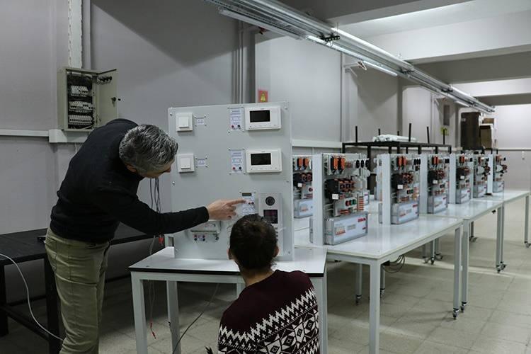 <p><strong>22. Eelektronik &ouml;ğretmenliği</strong></p>
