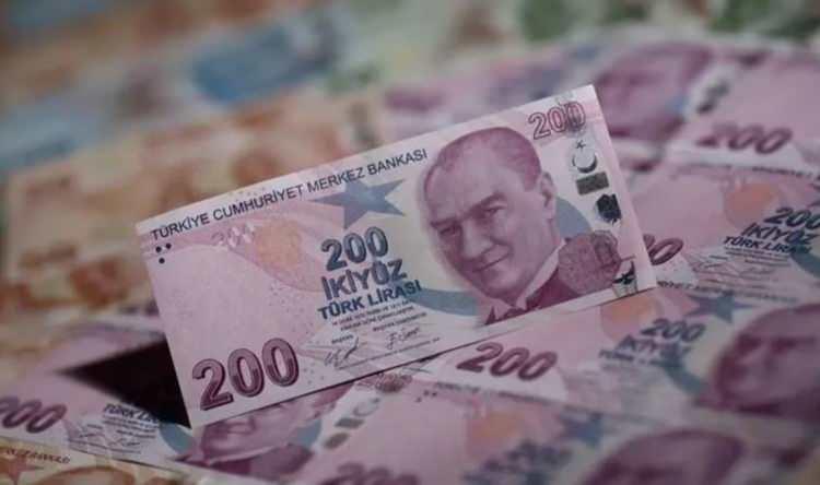 <p><strong>TEMMUZ ZAMMI ÖNCESİ MERKEZ BANKASI'NDAN SON VERİ GELDİ</strong></p>
<p>Merkez Bankası Haziran ayı Piyasa Katılımcıları Anketi sonuçları açıklandı.</p>