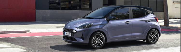 <p>3 farklı donanım seviyesi ve 2 tip benzinli motor</p>
