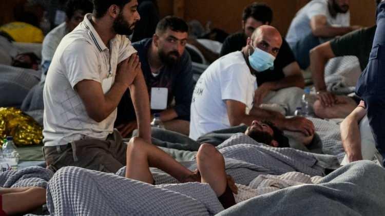 <p>Bazı kaynaklar teknede ölen mülteci sayısının 500'den fazla olduğunu iddia ediyor.</p>