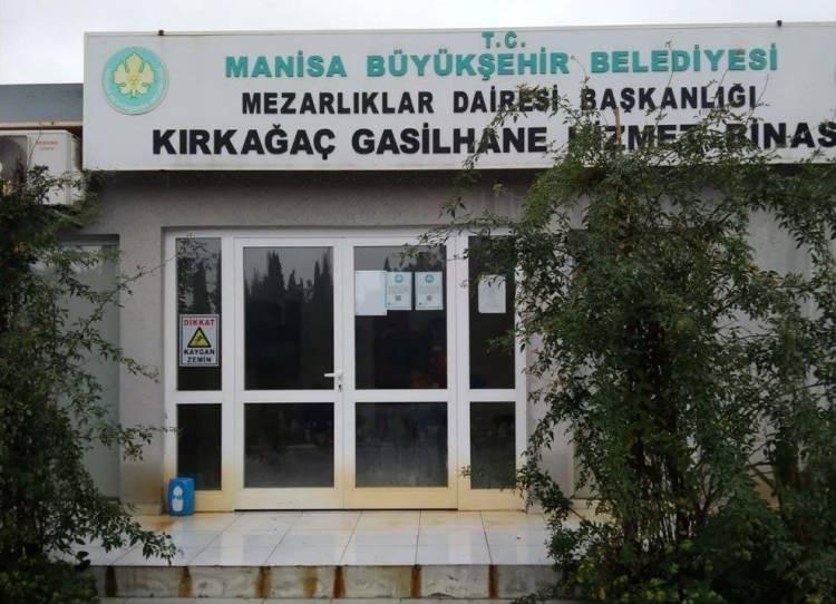 <p><strong>Armağan Şahin davanın tekrardan Kırkağaç'ta yeniden görülmesi için hukuki girişimde bulundu.</strong></p>
<p> </p>