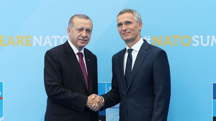 <p>Erdoğan'ın, NATO Genel Sekreteri Jens Stoltenberg ile yaptığı telefon görüşmesinde, Rusya'da yaşanan son gelişmeler değerlendirildi.</p>