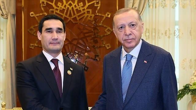 <p>Türkmenistan Devlet Başkanı Berdimuhammedov,</p>