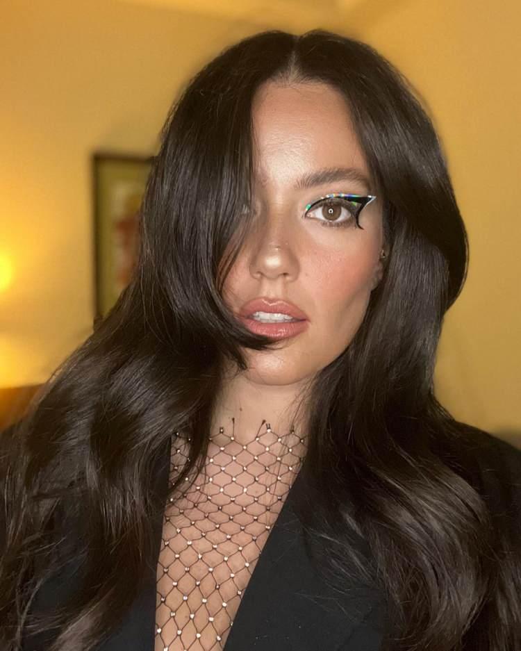 <p><span style="color:#800000"><strong>"BEYONCE DÜŞÜNSÜN" DEMİŞTİ"</strong></span></p>
<p></p>