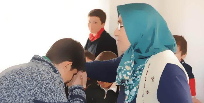 <p>Akraba ziyaretleri yapılmalıdır. Büyüklerin tecrübelerinden faydalanmalıdır.</p>
