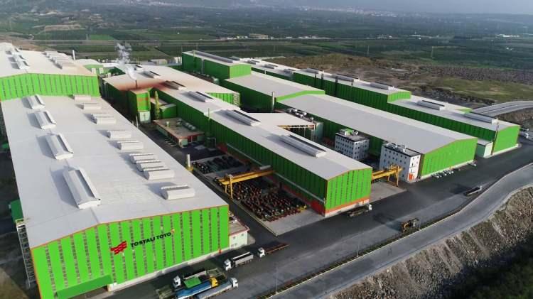 <p>FORTUNE 500 TÜRKİYE WALMART’IN YÜZDE 79’UNA ULAŞTI</p>
<p> </p>
<p>Fortune 500 Türkiye-2022 Araştırması, şirketlerin 2022 yılında sadece TL bazında değil dolar bazında da yüksek oranlı bir büyüme sağladıklarını ortaya koydu.<br />
<br />
<br />
<br />
Fortune 500 Türkiye şirketlerinin toplam net satışları, bir önceki yıla göre dolar bazında yüzde 33,4 oranında artarak 2022 yılında 482.1 milyar dolara çıktı. </p>