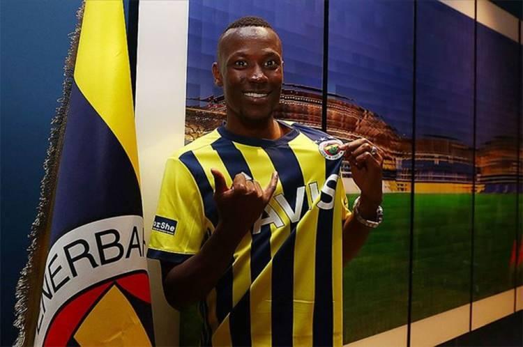<p> Mame Thiam > Kayserispor<br />
<br />
* 1.5 Milyon Euro (Satış)</p>