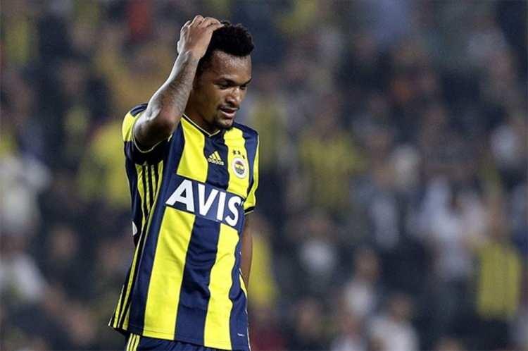 <p>Jailson > DL Pro<br />
<br />
* 4.5 Milyon Euro<br />
<br />
</p>