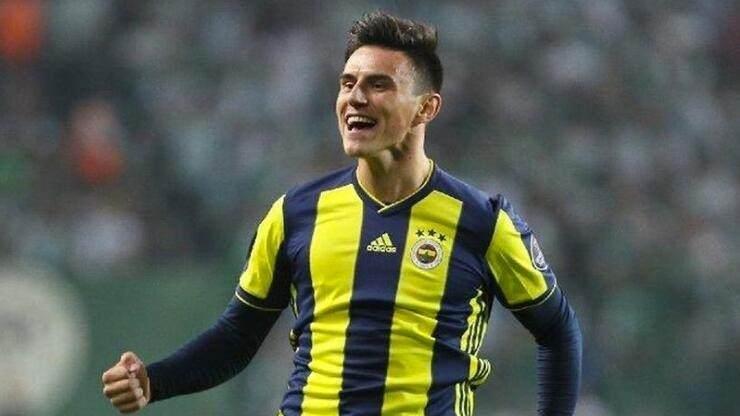 <p>Eljif Elmas > Napoli<br />
<br />
* 16.2 Milyon Euro</p>
