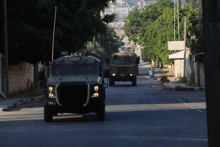 <p>İsrail'in, Batı Şeria’daki kanlı baskınları ve abluka altındaki Gazze Şeridi’ne düzenlediği hava saldırıları ile yılbaşından bu yana öldürdüğü Filistinli sayısı 185'e yükseldi.</p>