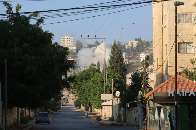 <p><strong>HENİYYE DE AÇIKLAMA YAPTI</strong></p>

<p>Hamas Siyasi Büro Başkanı İsmail Heniyye, yaptığı yazılı açıklamada, Cenin Mülteci Kampı'nda akan kanın her açıdan geleceğin aşamalarını belirlediğini vurguladı.</p>

<p>Heniyye, "Halkımız ve direnişi, her yerde bu düşmanlığa nasıl karşılık vereceğini bilir." ifadelerini kullandı.</p>
