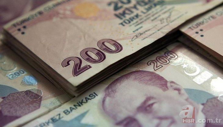 <p><strong>MEMUR MAAŞLARI İÇİN PEŞ PEŞE AÇIKLAMALAR</strong></p>
<p>Konuyla ilgili Kabine Toplantısı açıklamalar peş peşe geldi. Başkan Recep Tayyip Erdoğan, "Memur maaşlarına yapılacak zam miktarıyla ilgili süreci başlatıyoruz. 5 Temmuz'da 6 aylık enflasyon oranlarının belli olmasıyla, memur ve emeklilerimize verdiğimiz sözleri yerine getireceğiz." ifadelerini kullandı.</p>