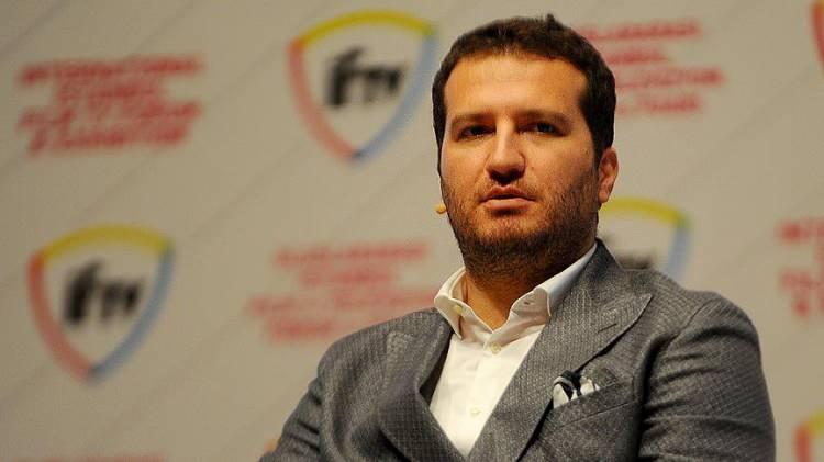 <p><span style="color:#000000"><strong>Bozdağ Film Platoları'nda heyecan tüm hızıyla devam ediyor. İstanbul Riva'da sizleri de bekliyoruz."</strong></span></p>