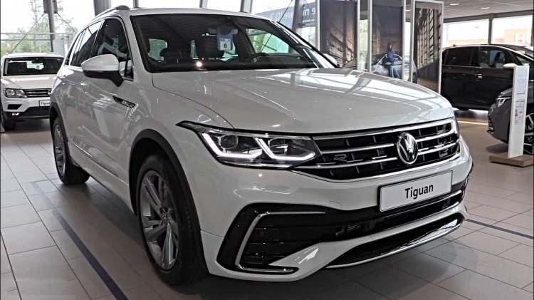 <p>Tiguan 1.5 TSI ACT 150 PS DSG Life -1,586,300.00</p>

<p><br />
Tiguan 1.5 TSI ACT 150 PS DSG Elegance -1,857,600.00</p>

<p><br />
Tiguan 1.5 TSI ACT 150 PS DSG R-Line -1,980,800.00</p>

<p><br />
Tiguan 2.0 TDI SCR 200 PS DSG Elegance -2,787,600.00</p>

<p><br />
Tiguan 2.0 TDI SCR 200 PS DSG R-Line -2,984,700.00</p>
