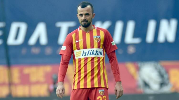 <p>İlhan Parlak | Kayserispor</p>
