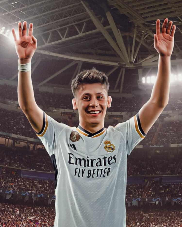 <p>Arda Güler<br />
<br />
Fenerbahçe >>> Real Madrid<br />
<br />
* 23/24<br />
<br />
* 20 milyon euro</p>