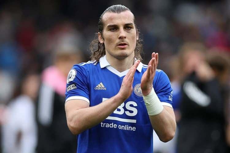 <p>Çağlar Söyüncü<br />
<br />
Freiburg >>> Leicester City<br />
<br />
* 18/19<br />
<br />
​* 21.1 milyon euro<br />
 </p>

