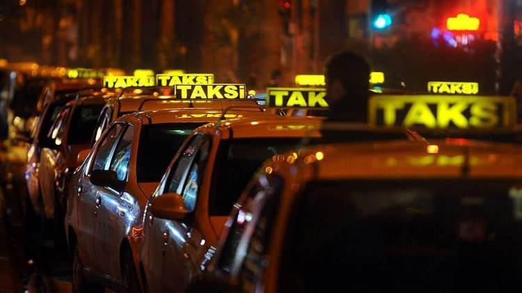 <p><strong>Bu yıla ait şikayet rakamları şu şekilde:</strong></p>
<p><strong>2023 YILI</strong></p>
<p><strong>BAŞVURU SAYISI</strong></p>
<p>OCAK 4.876</p>
<p>ŞUBAT 3.591</p>
<p>MART 5.002</p>
<p>NİSAN 6.310</p>
<p>MAYIS 7.066</p>
<p>HAZİRAN 7.033</p>
<p>TOPLAM 33.878</p>